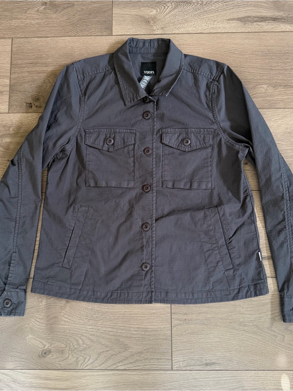 VUORI Women's Ripstop Charcoal Button-Front Lightweight Jacket Size Small - Picture 3 of 11